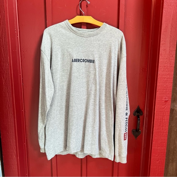 Abercrombie & Fitch Other - Abercrombie & Fitch 90’s Vintage Ski Club Crewneck